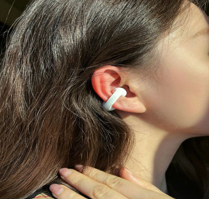 Bone Conduction Bluetooth Headphones IPX5 Waterproof – True Wireless 8D Sound, Lightweight & Secure Fit | Best Wireless Earphones KSA 🎧🇸🇦